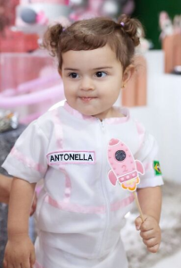Foto 4 - Modelo Antonella Cristina  A.N
