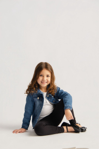 Foto 3 - Modelo Lívia Menegildo