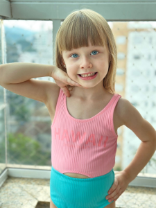 Foto 11 - Modelo Larissa R. Cordeiro