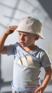 Foto 2 - Modelo Noah M.K